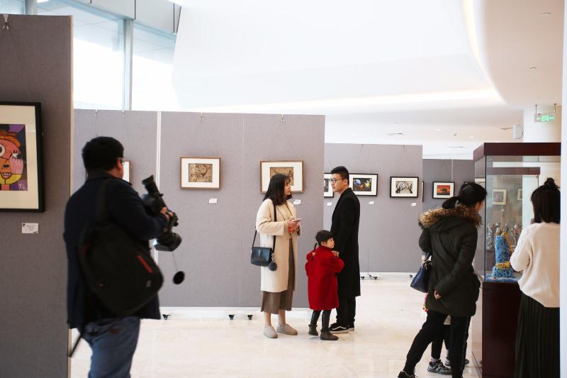 “隅下一遇” ——舍下美学学生艺术展开幕