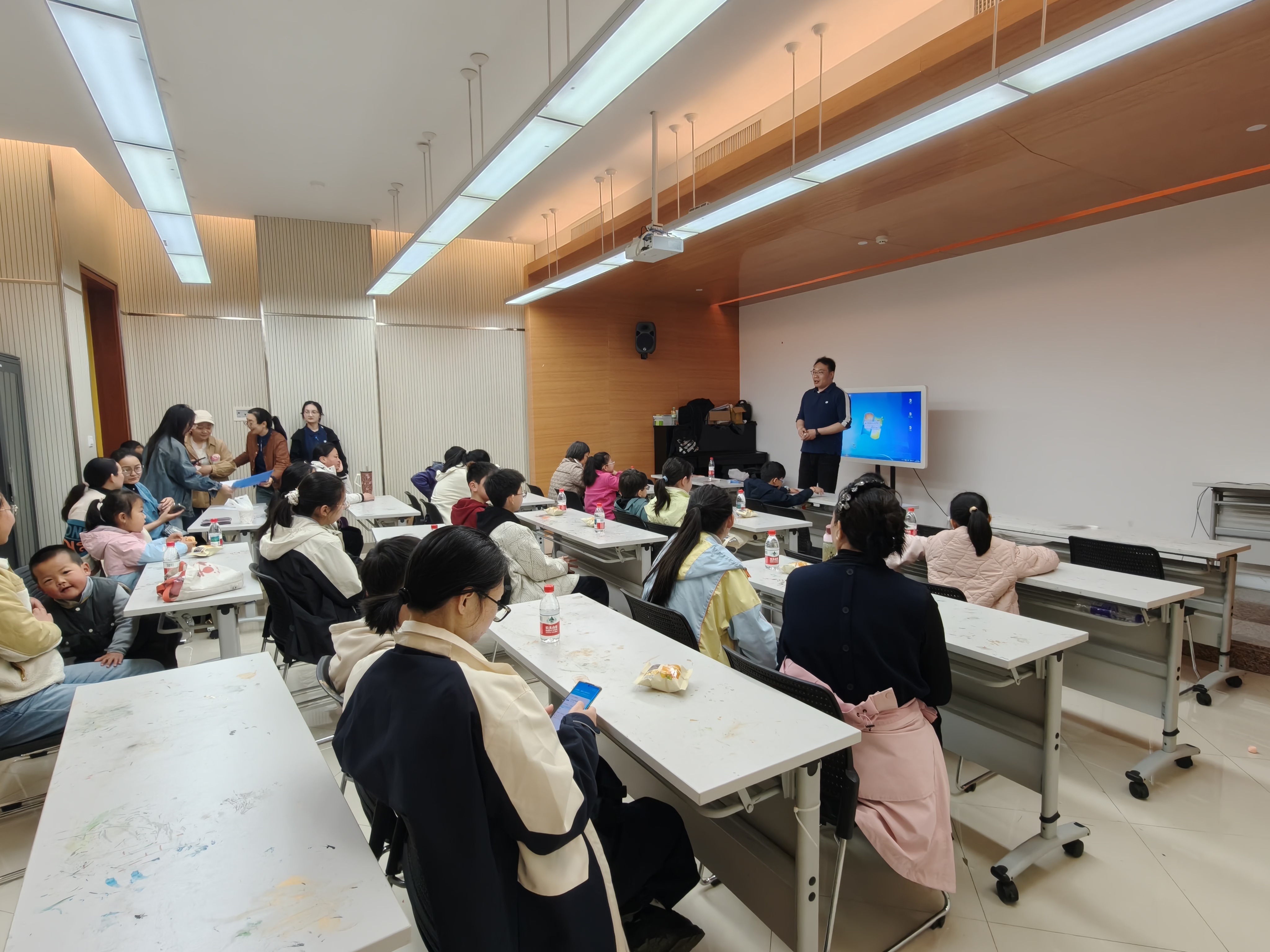 陶书会公益课堂 &mdash;&mdash;少年读史&middot;解锁《史记》小秘密