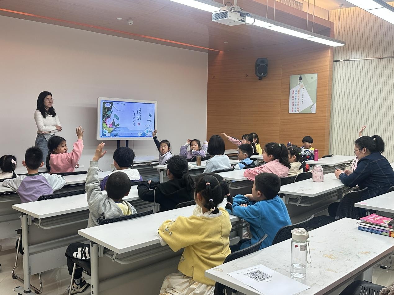 “我们的节日”——“一帘春风话清明” 清明非遗体验活动
